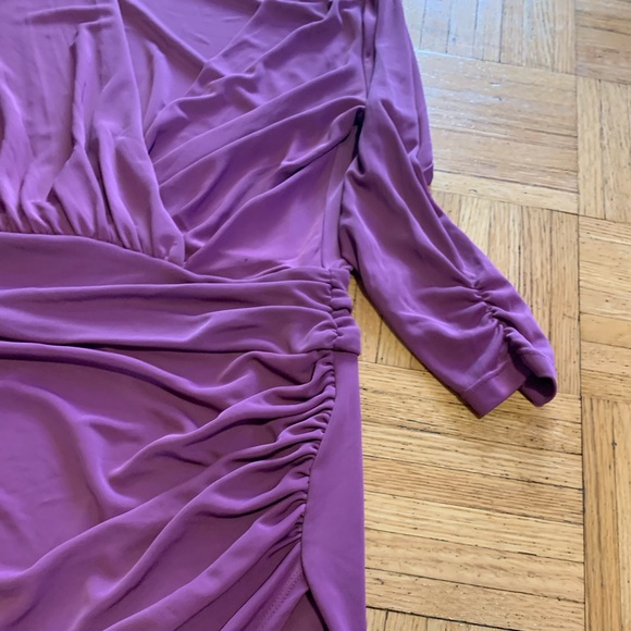 Love 21 V-neck Dress - Picture 2 of 3